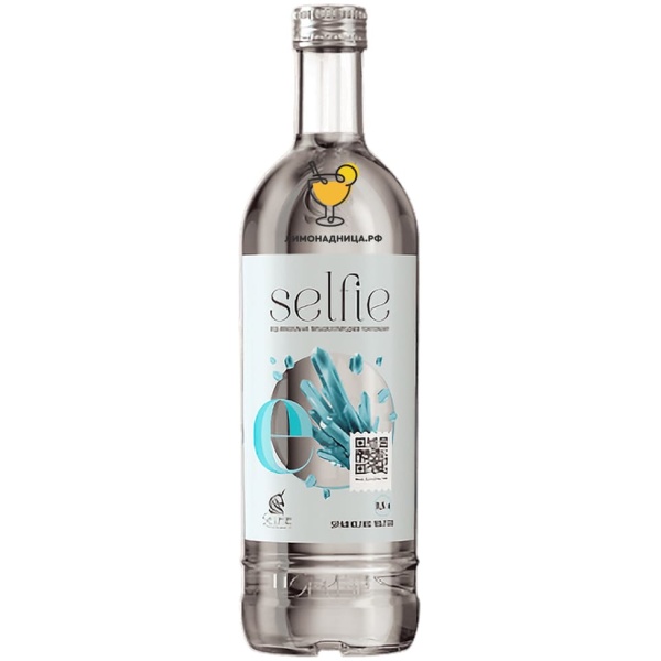 Вода питьевая «SELFIE», газированная, 0,5 л, стекло - купить в интернет магазине лимонадница.рф в Москве